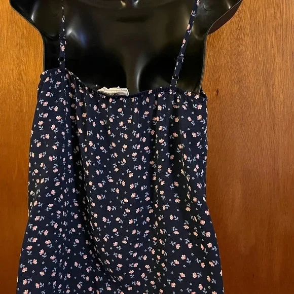 Hippie Rose Blue Floral Sleeveless Blouse - Picture 14 of 16